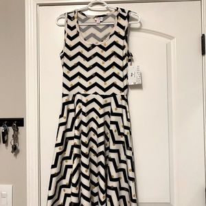 NWT LuLaRoe Nicki Dress - Chevron and Sparkle and Pockets!!
